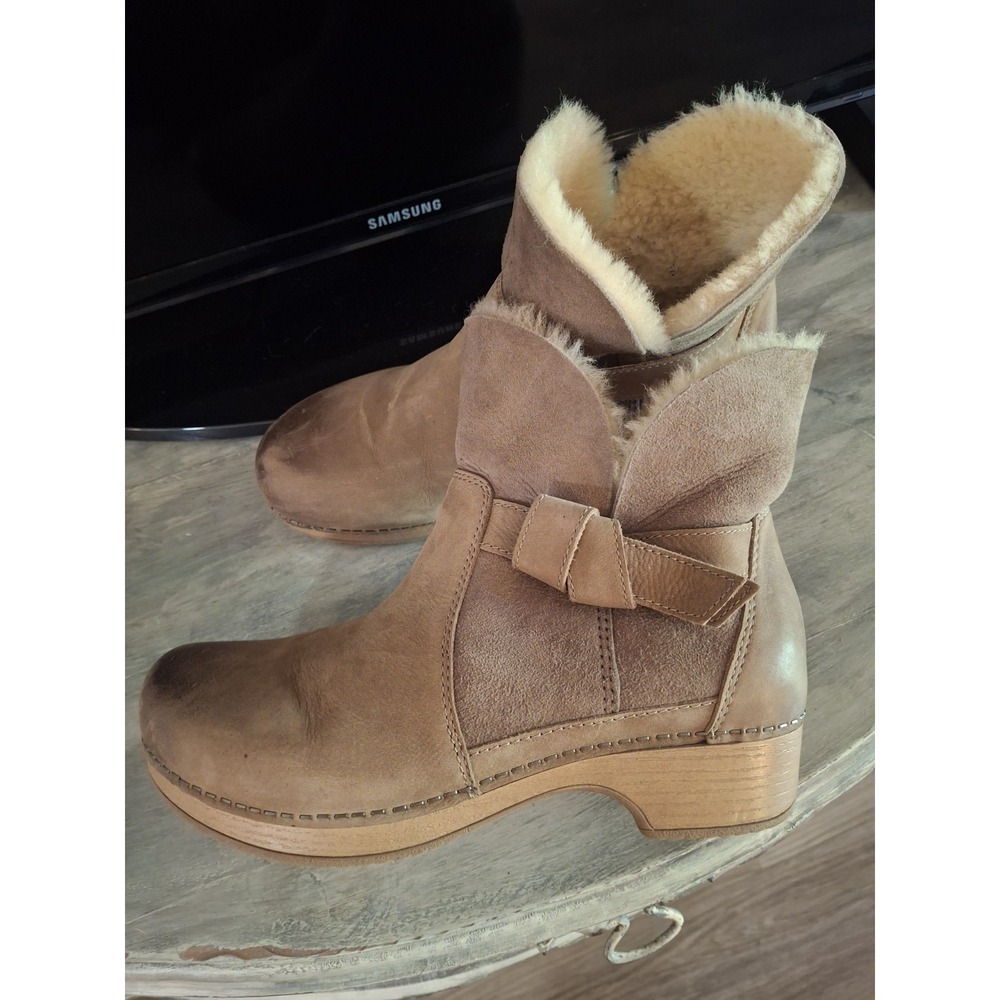Dansko Bessie Boots Brown Leather Clog Shearling-Lined Fall Winter Size 39/9